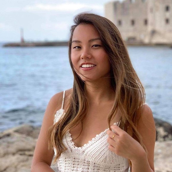 Meet your Posher, Ashley - Picture 1 of 1